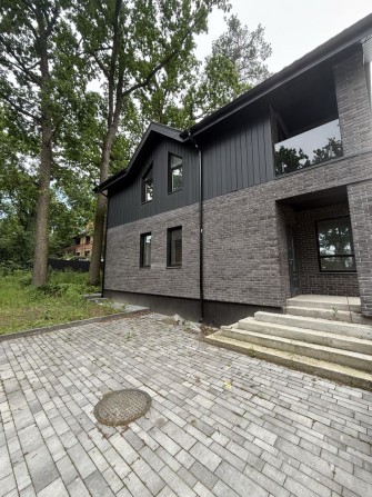 Будинок 130 м² у Ворзелі, закрите КМ біля озера, 4,5 сотки - фото 1