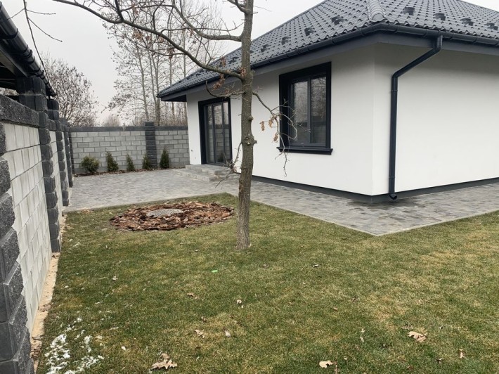 Продаж будинку з дизайнерським ремонтом у закритому котеджному містечк - фото 1