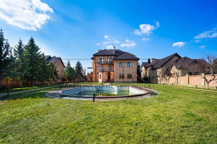 Продаж будинку, Золоче, 490м2, 25с, басейн, вихід на воду - фото 1