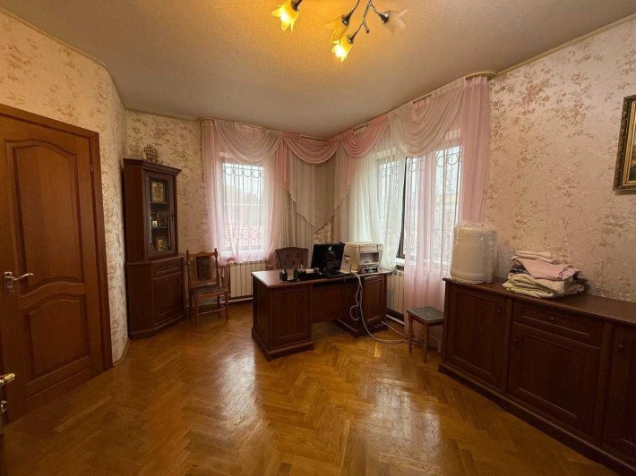 Будинок в центрі Ворзеля, лісова зона. Газ ID321 - фото 1