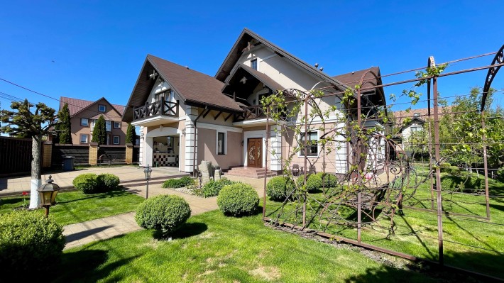 Будинок з ремонтом Чабани 330м2 11,5 соток поруч м. Теремки - фото 1