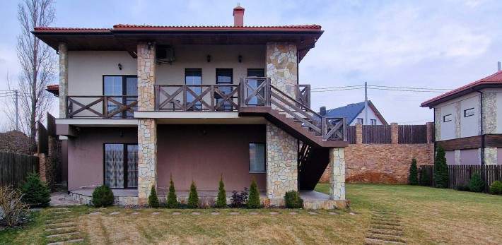 Продаж 2 поверхового будинку 212 кв.м, с.Новосілки, Виноградна долина - фото 1