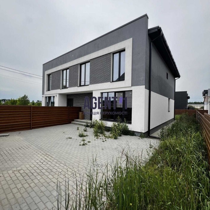 Без%. Новий Дуплекс 120м.кв. Ділянка 2,5 Сотки. с.Крюківщина. - фото 1