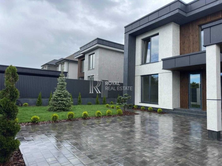 Продаж 2-поверхового будинку в с. Ходосівка, 240 м2 - фото 1