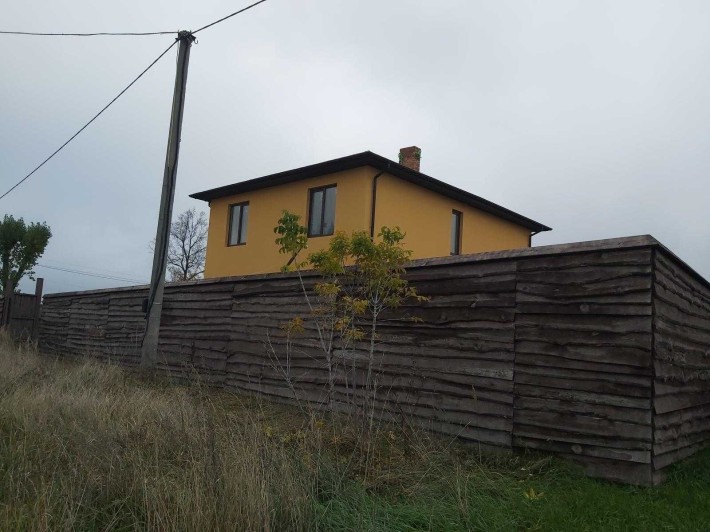 ПРОДАЕМ новый дом 160 м кв + 8 соток Новые Петровцы 12 км от Киева !! - фото 1