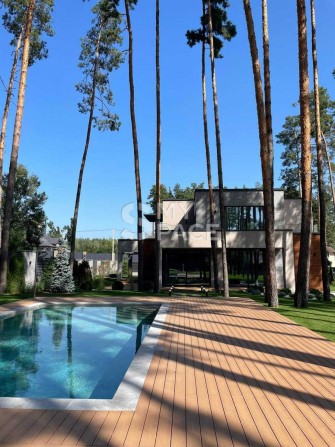 Продам сучасний будинок(450м2)з авторським новим ремонтом в Стоянке - фото 1