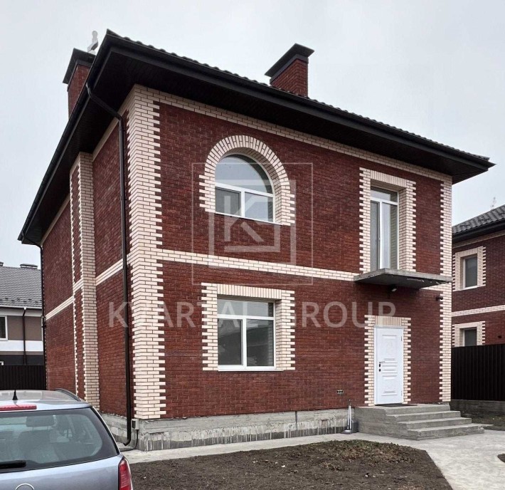 Продається двоповерховий будинок з гаражем. - фото 1