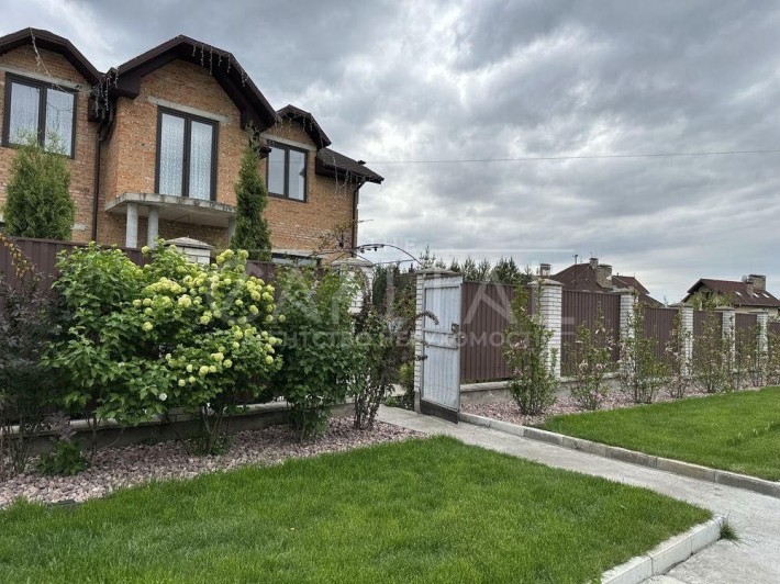 Продаж будинку у селі Гореничі. Будинок будувався для себе - фото 1