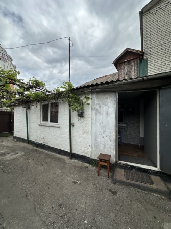 Продам частину будинку ЦЕНТР - фото 1