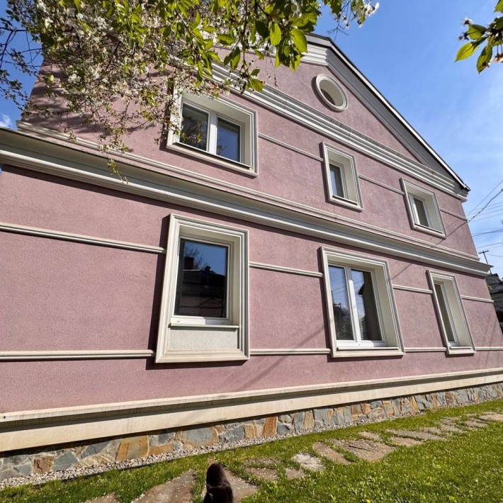 Продам унікальний будинок в центрі міста з системою розумний дім - фото 1
