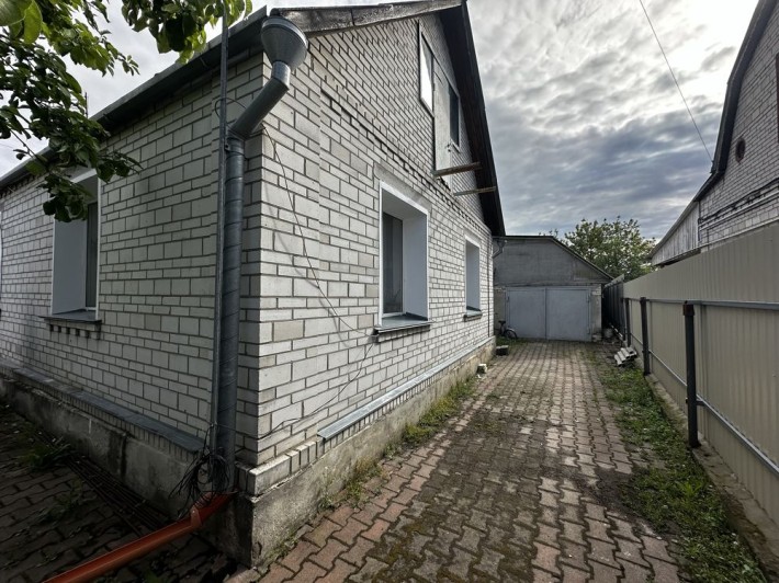 Купівля-продаж будинку і центрі сіста Бориспіль - фото 1