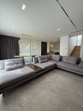 Розкішний будинок преміум-класу, 250 м², 10 соток, Київ - фото 1
