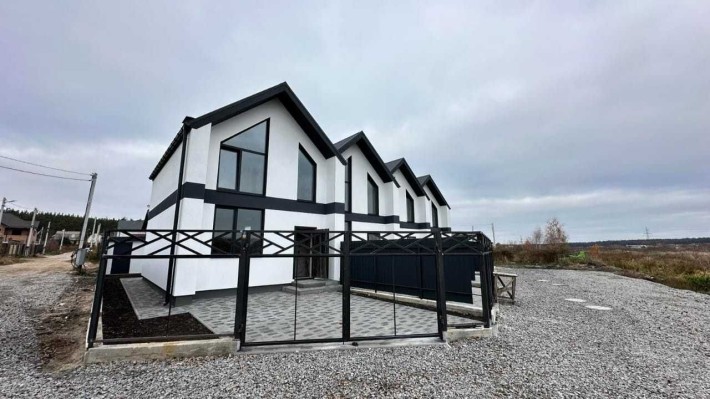Продай свою квартиру - Купи Таунхаус біля лісу та річки - фото 1