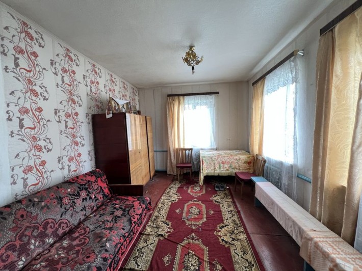 Продам хороший жилий будинок в місті Узин - фото 1