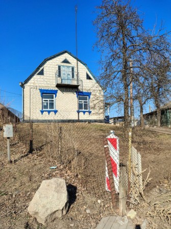Продається будинок в місті Миронівка, 100 кілометрів від Києва - фото 1