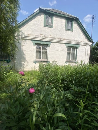 Проддаж цегляного булинку в центрі Макарова - фото 1
