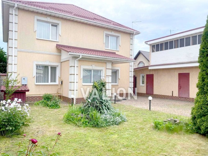 Продається  2-поверховий будинок у смт Велика Димерка, Бровари - фото 1