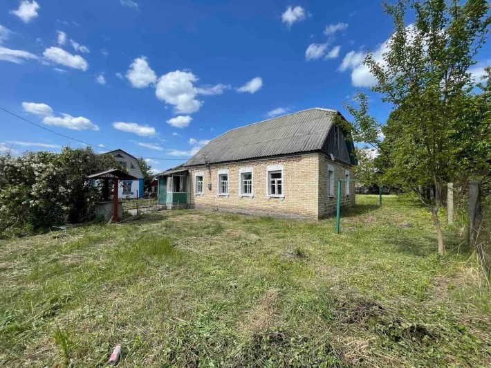 Не дорогий будинок в с.Глеваха 78 м2,  11 соток, газ, вода, асфальт - фото 1