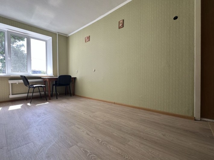 Продаж кімнати з ремонтом, свій душ та кухня. Вул.Одеська, Мʼясний дім - фото 1