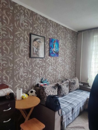Вишгородська 23А, 19.2/17/1.5, кімната в гуртож. З меблями і технікою. - фото 1
