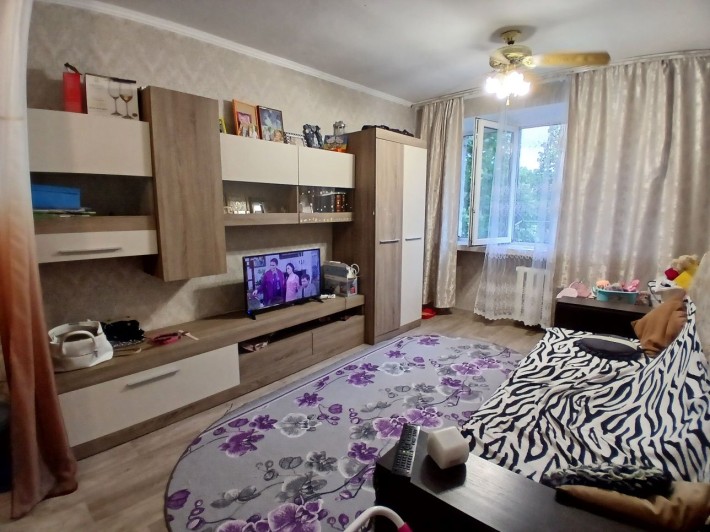 Продам кімнату в гуртожитку в р-ні ХС. Вода заведено в кімнату. - фото 1