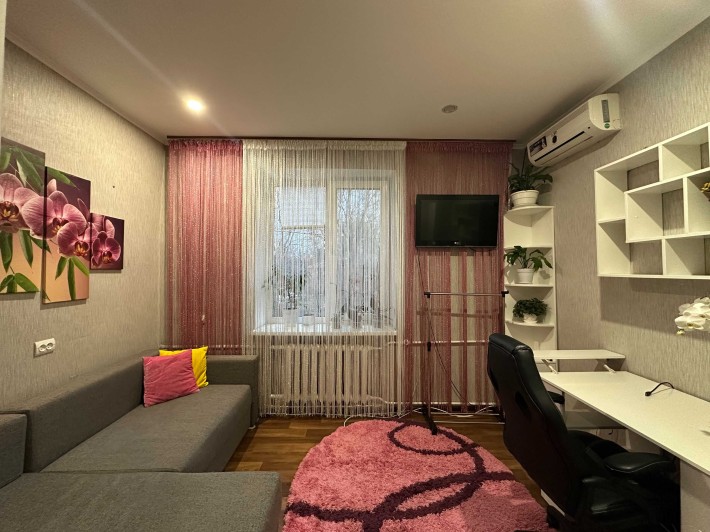 Продам кімнату в гуртожитку, Солом'янський район. Від власника! - фото 1