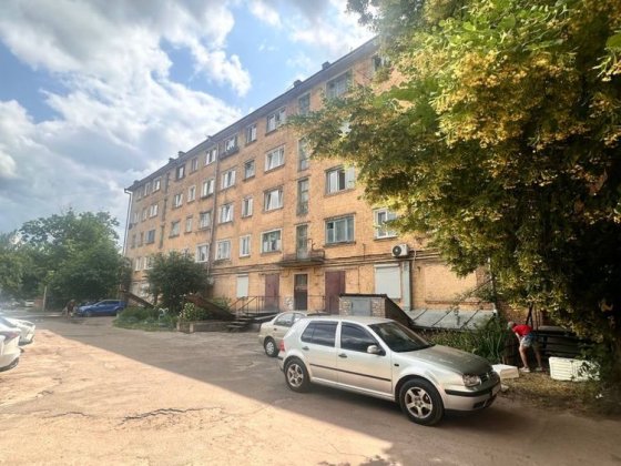 Продаж кімнати в гуртожитку, вул. Мстиславська (р-н Прогресу) Чернігів