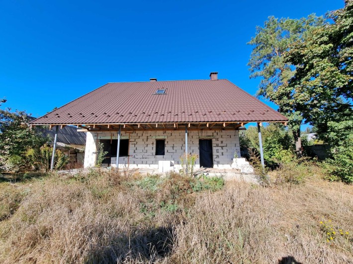Практичний будинок в лісовій Бучі - фото 1