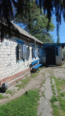 продається будинок в місті або обмін - фото 1