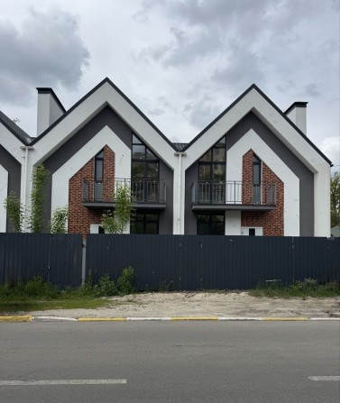 Продаж Ірпінь таунхаус з максимальним наповненням та документами - фото 1
