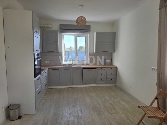 Продаж нового будинку с ремонтом. В. Олександрівка. Бориспільский р-н. - фото 1