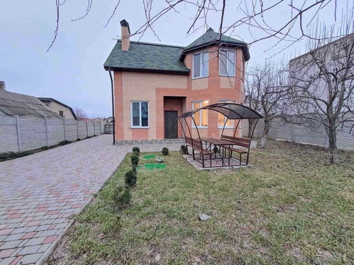 Продаж Будинок село Гора вул.Незалежності 140м2 земельна ділянка 4,15с - фото 1