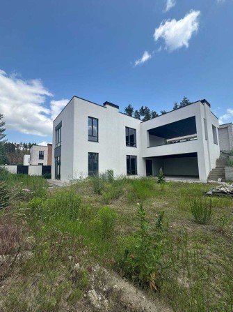 Сучасний будинок у с. Дмитрівка, КМ Белгравія, 230 м² + тераса 60 м² - фото 1