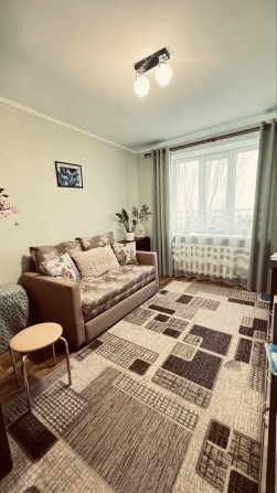 Продам комнату в коммунальной квартире - фото 1