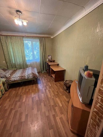 Продам 1к. изолированную гостинку 21м/кв Одесская (403422) - фото 1