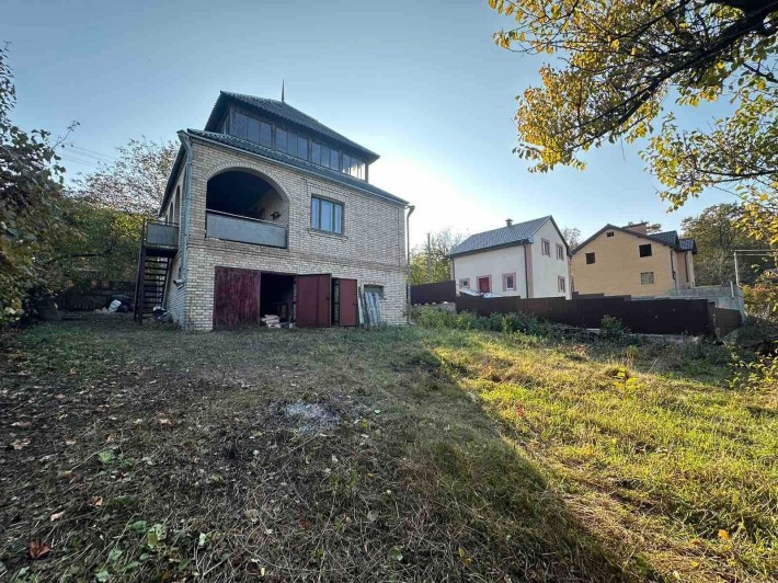 Будинок в Ірпені біля лісу ( Стоянка-2). - фото 1