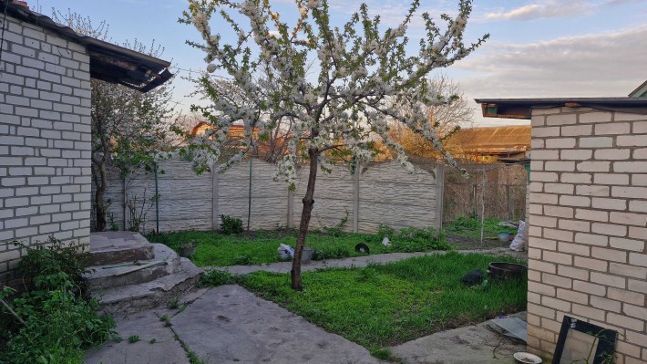 Продам 1/2 будику 2-й занасип - фото 1