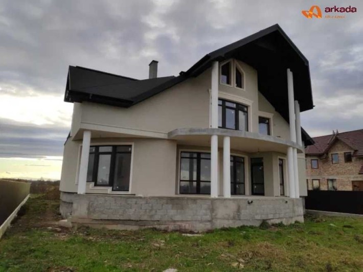Продаж будинку в Івано‑Франківську - фото 1