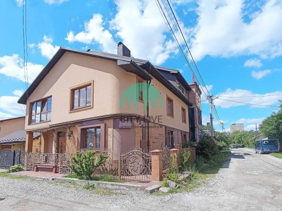 Продається напівособняк. До центру міста – 3 зупинки! (3) Ивано-Франковск