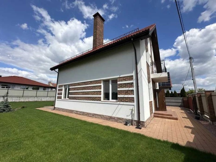 Продаж БУДИНКУ, Стоянка-2! Центральні комунітації, закрите КМ - фото 1