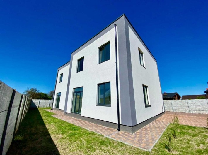 Дуплекс під Києвом (Княжичі), 118 м², новобудова з ремонтом, 2 сотки. - фото 1