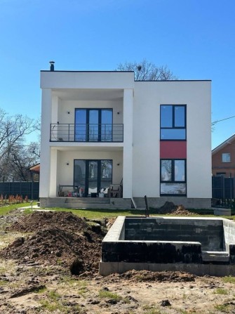 БУДИНОК 155 м2 у Іванвовичах на 7 сотках, ГАЗ, басейн - фото 1