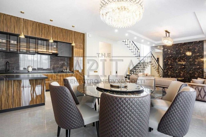 Розтермінування! Продається розкішний будинок 240м2 у КМ Green Town - фото 1