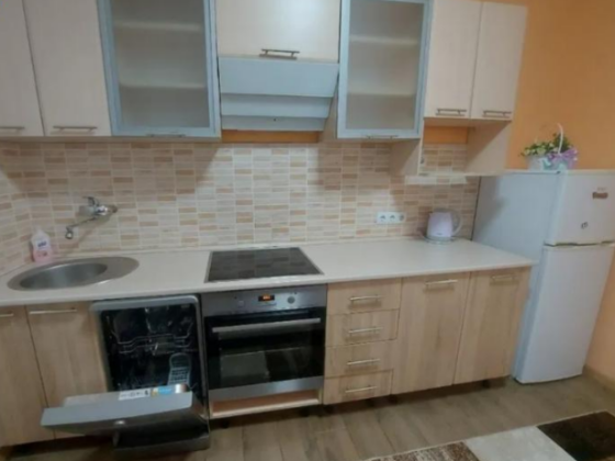 2к. ЖК Радужный.2/16эт.,Евроремонт 42м. Одесса