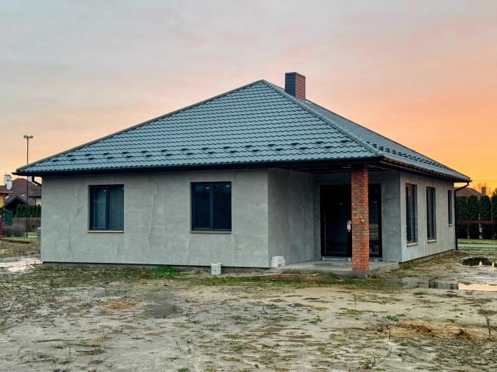 Будинок в закритому містечку. КМ Петрушки - фото 1