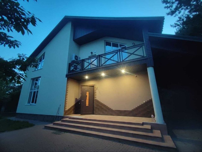 2 поверховий будинок, 242 кв.м., (с.Петрушки, Київська обл. ) - фото 1