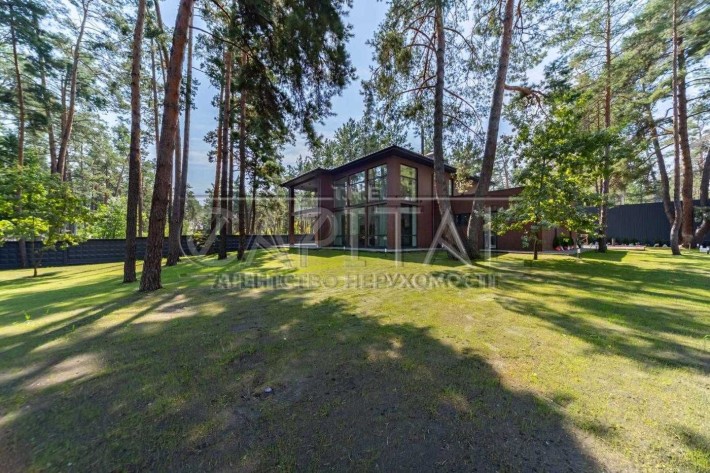 Продаж нового сучасного будинку у Плютах - фото 1