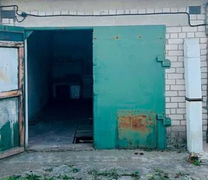 Кирпичный гараж 30m2: для Ckлaда / Би3нecа / Пpoизвoдcтва / Хранения. - фото 1