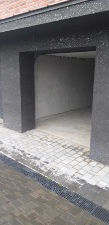 Здається в оренду гараж в Новому районі м. Ужгород - фото 1