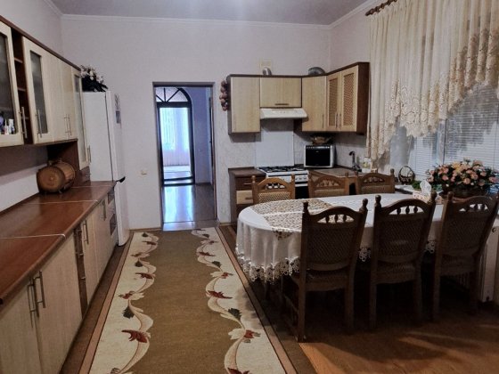 Продаж  двоповерхового будинку Луцк